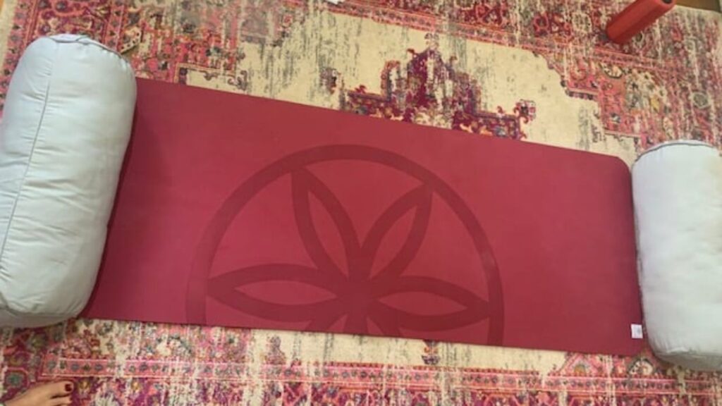 Kylie Blog Post Banner Yoga Mat